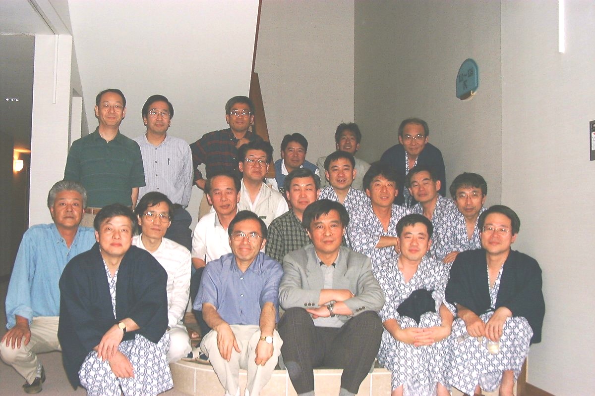 group061000.jpg (214081 �o�C�g)